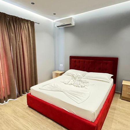 Studios&Apartment Niko Luka Ksamil Bagian luar foto